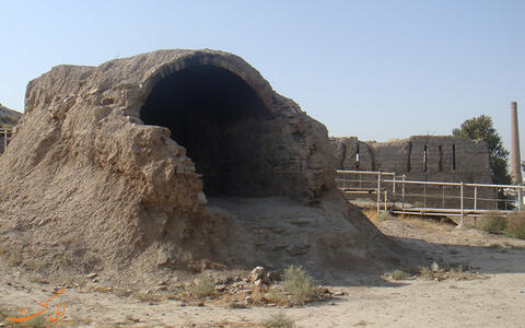 فیلم/ غارنشینی یک مادر و دختر در جنوب تهران!