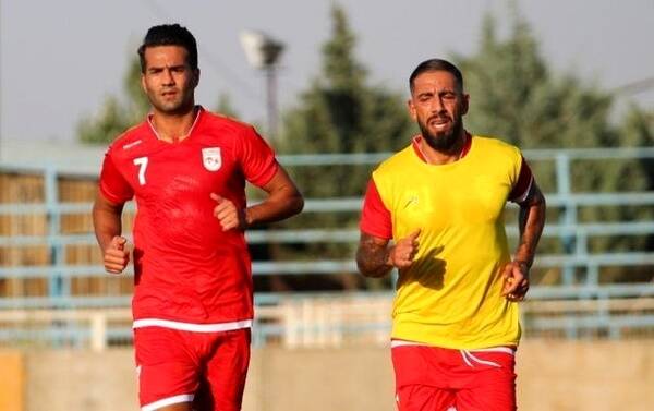 https://cdn.mashreghnews.ir/d/2019/02/24/4/2460184.jpg