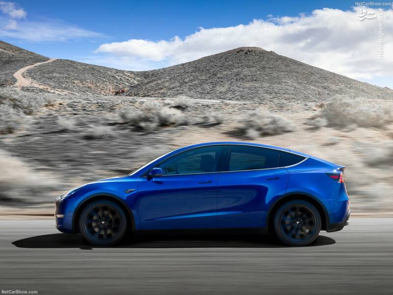 Tesla Model Y (2021)