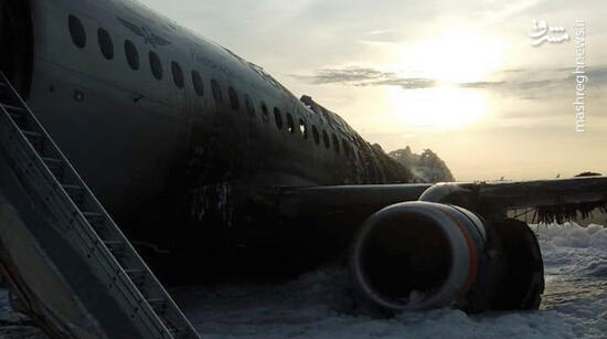 فیلم/ نمای دلهره‌آور داخل هواپیمای شعله‌ور روسی