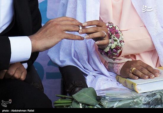 عکس/ مراسم عقد زوج همدانی در کنار مزار شهدای گمنام