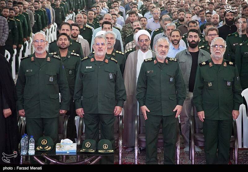 عکس/ سرلشکر سلامی در جمع پاسداران کرمانشاه