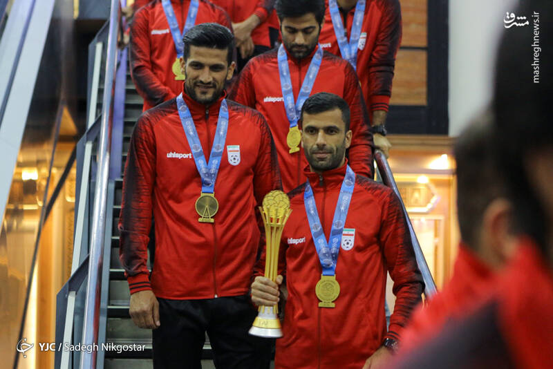 فوتبال،تاج