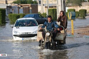 عکس/ آبگرفتگی معابر در پی بارش‌های روز گذشته آبادان