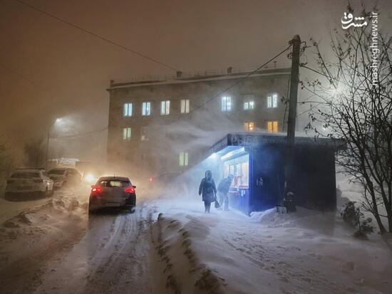 عکس/ سفر به بالاتر از مدار قطب شمال