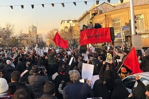 فردا؛ تجمع مردمی در اعتراض به اظهارات ظریف تجمع دانشجویان - کراپشده