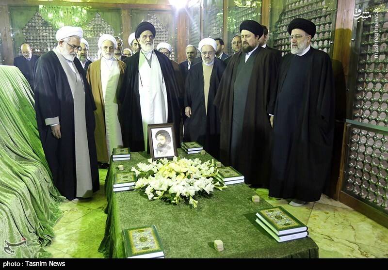 عکس/ تجدید میثاق رئیس و کارکنان قوه قضاییه با آرمانهای امام راحل