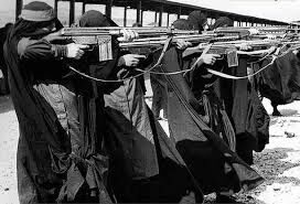 دستور آموزش نظامی به زنان خرمشهری+ عکس