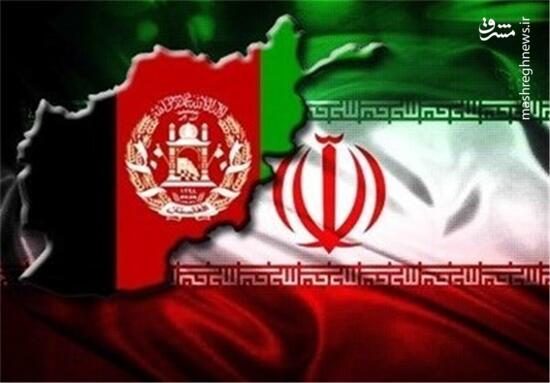 مشاور کرزی: آمریکا به‌دنبال مخدوش کردن روابط ایران و افغانستان است