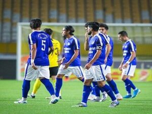 تساوی شاگردان جلالی مقابل شهرخودرو در نیمه اول گل گهر شهرخودرو - کراپشده