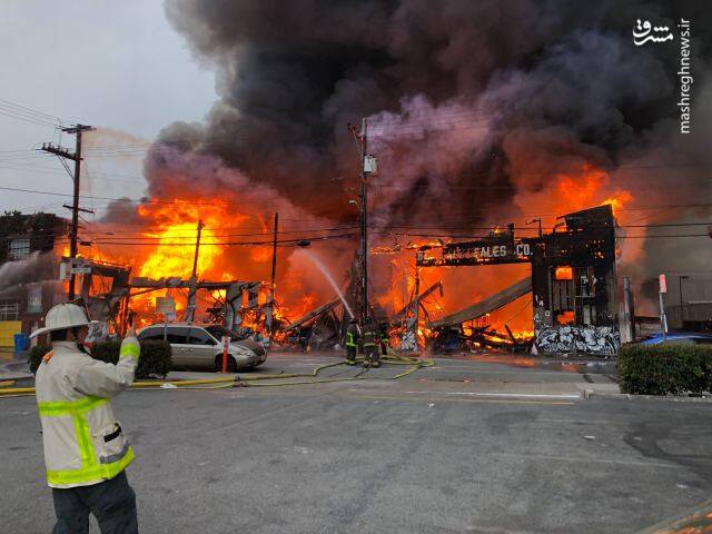 آتش‌سوزی در مجتمع تجاری در سان‌فرانسیکو +فیلم