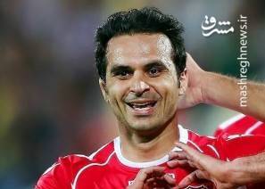 اهدای پیراهن شماره ۲۴ پرسپولیس به فرزندان مرحوم نوروزی +عکس