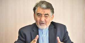 آل اسحاق: مسببان بازار مسکن، برخی از بانکها هستند وزیر اسبق بازرگانی : مسببان بازار مسکن، بانکهایی هستند که هزاران واحد مسکونی خریدهاند