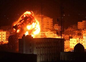 عکس/ حمله بامدادی رژیم صهیونیستی به نوار غزه