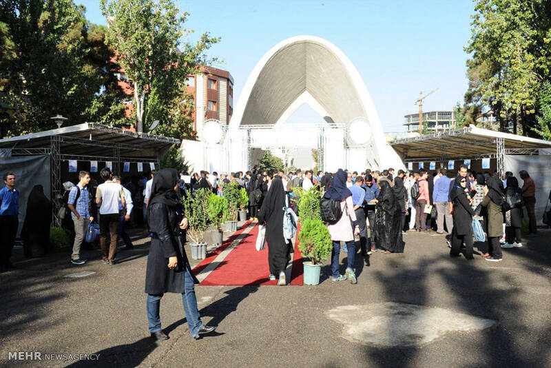 دانشگاه،دانشجويان،رئيس،ترم،شرايط،حضور،قرار،كاهش،پژوهشي،علمي، ...