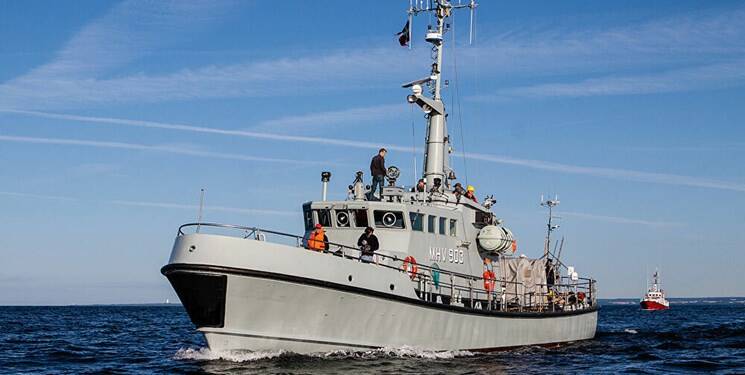 برخورد کشتی دانمارکی با ناوچه روسی در تنگه «اورسوند»