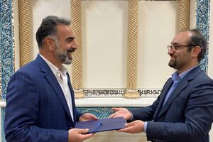 محمود فکری رسماً سرمربی استقلال شد +عکس محمود فکری