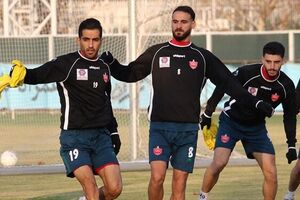 برگزاری آخرین تمرین پرسپولیس قبل از بازی ذوب آهن گزارش تمرین پرسپولیس| برگزاری آخرین تمرین قبل از بازی ذوب آهن - کراپشده