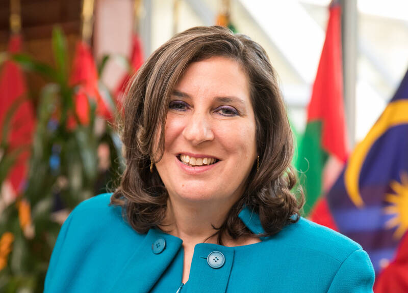 «برندا شیفر» مأمور اسرائیل برای تجزیه ایران کیست؟ +عکس و فیلم