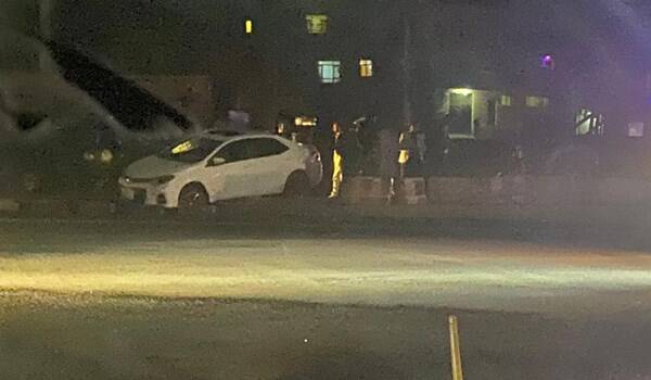 خودروی سفارت ایران در کابل هدف تیراندازی قرار گرفت +عکس