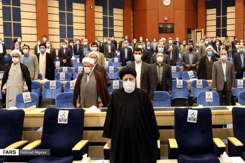  مراسم دیدارآیت الله رئیسی با قضات وکارکنان دستگاه قضایی استان همدان