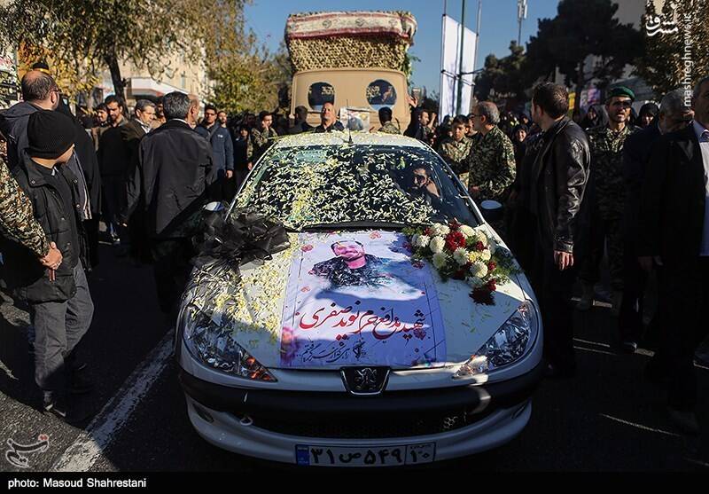 «آقانوید» بعد از شهادت هم زائر حرم رضوی شد