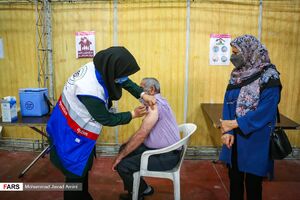 عکس/ تزریق دوز دوم واکسن کرونا در قزوین