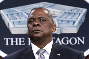 نگرانی شدید وزیر دفاع آمریکا از افزایش خودکشی نظامیان نگرانی شدید وزیر دفاع آمریکا از افزایش خودکشی نظامیان - کراپشده