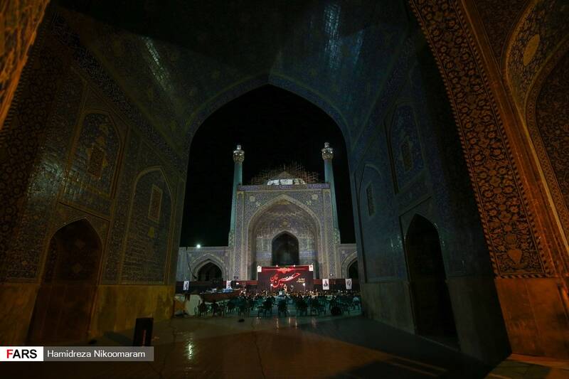 سردر ورودی مسجد امام(ره) اصفهان