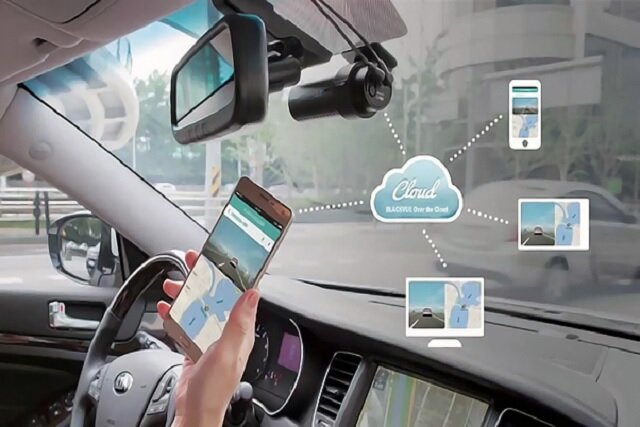 سیستم هوشمند سازی خودرو با ردیاب دوربین دار