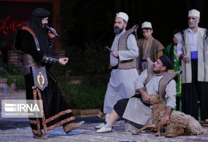 عکس/ تعزیه خوانی «شبیه حسین (ع)»