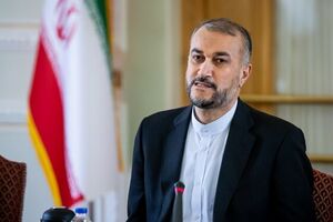 حضور عناصر رژیم جعلی صهیونیستی را در نزدیکی مرزهای ایران تحمل نمیکنیم / سیاست خارجی و اقتصاد کشور را به مذاکرات و برجام محض گره نمیزنیم