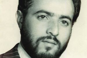 مادر شهید فرحزادی به فرزندش پیوست شهید محسن فرحزادی - کراپشده