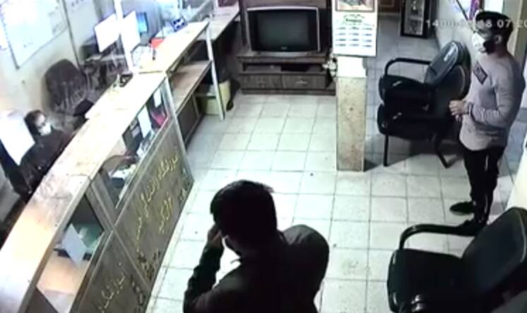 فیلم/ زورگیری وحشیانه در آموزشگاه رانندگی