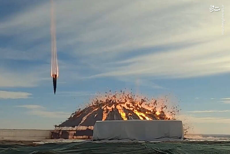 عکس/ شاهکار دقت و قدرت موشک های سپاه