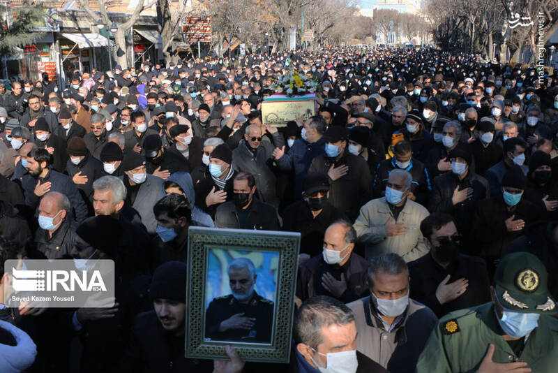 تشییع پیکرهای شهدای گمنام دوران دفاع مقدس در تبریز