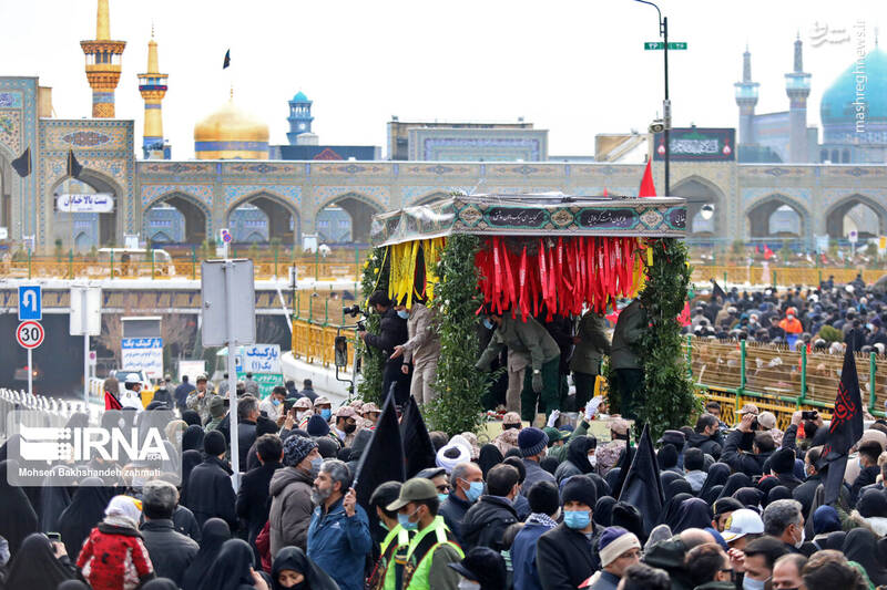 تشییع پیکرهای شهیدان دوران دفاع مقدس در مشهد