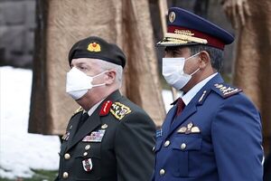 رایزنی رئیس ستاد کل ارتش قطر با همتای ترکیه‌ای