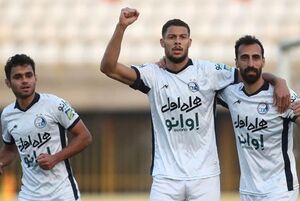 فیلم/ گل دوم استقلال به هوادار