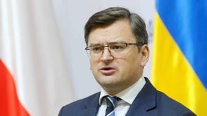وزیر امورخارجه اوکراین: کی‌یف برای هر سناریوی احتمالی آماده است