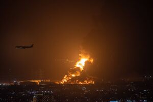 عکس/ تاسیسات نفتی عربستان در شعله‌های آتش