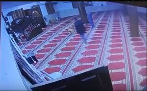 فیلم/ شهید رعد حازم در مسجد یافا دقایقی قبل از شهادت