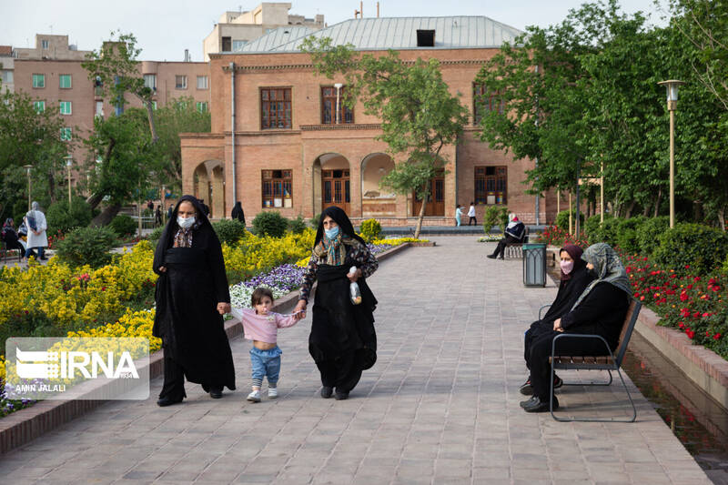 بازدید از پارک های مادر و کورک تهران
