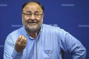تناقضگویی منافقین در دادگاه حمید نوری / شما از کدام «قتل عام» جان به در بردید؟