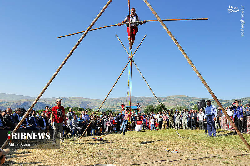 عکس / جشنواره گل سوسن چلچراغ در روستای داماش 19