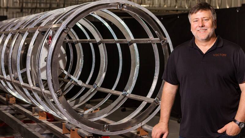 ایلان ماسک؛ یک نابغه اسطورهای یا یک پروژه تبلیغاتی-رسانهای؟ / آیا ماسک واقعا موسس «پی پَل» و «تسلا» بود؟ +تصاویر و اسناد