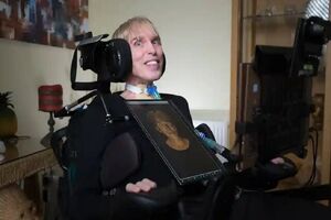 اولین آدم آهنی جهان درگذشت