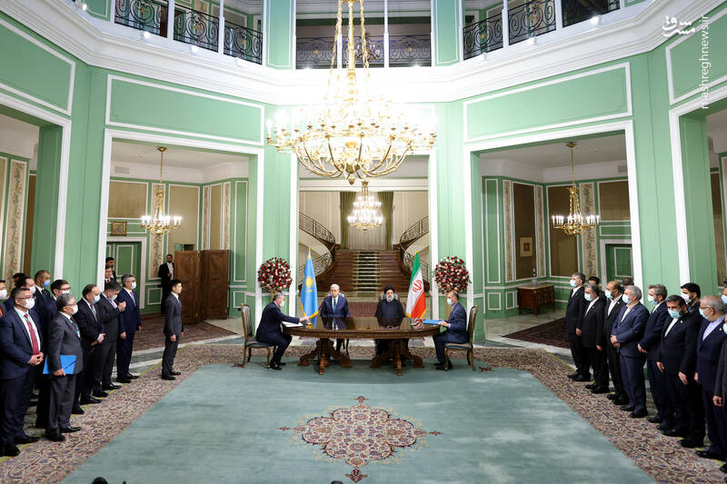 عکس/ امضاء اسناد همکاری بین ایران و قزاقستان