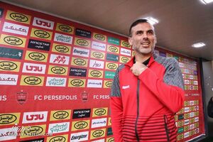 سیدجلال از خداحافظی کردن پشیمان شد؟ کاپیتان از خداحافظی کردن پشیمان شد؟/ احتمال ادامه حضور سیدجلال در پرسپولیس