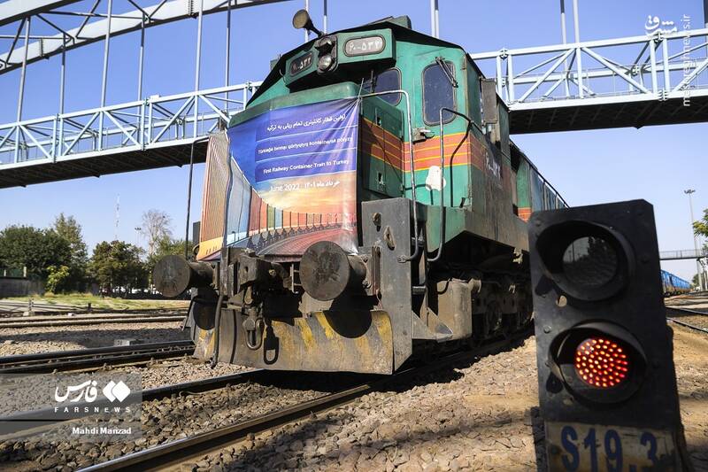 عکس/ افتتاح خط ریلی قزاقستان به ترکیه از ایران